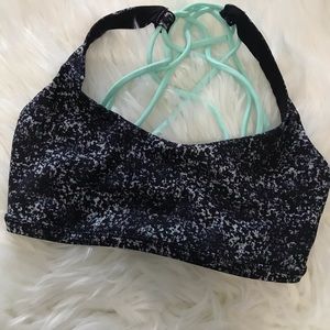 Lululemon Free to Be Wild Bra